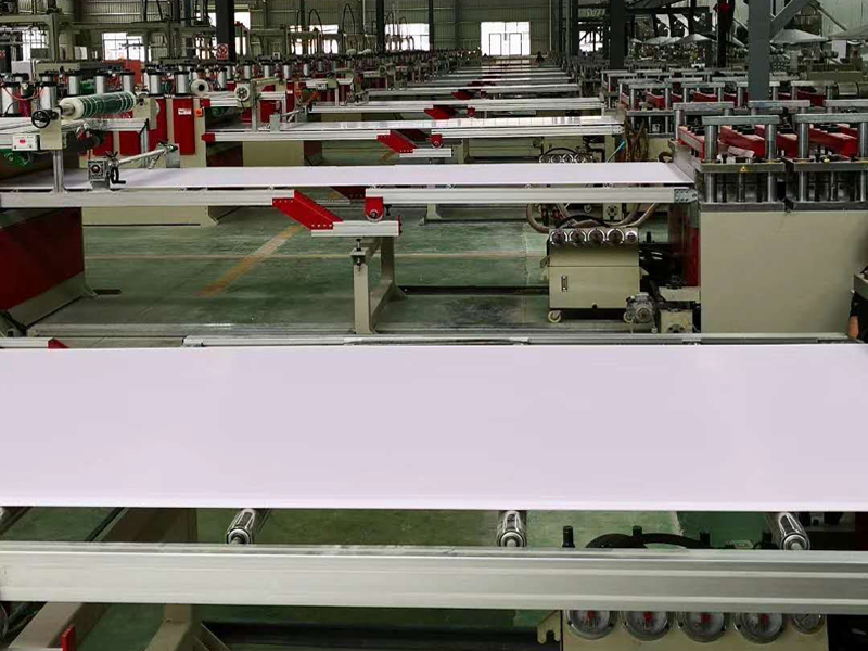 PVC飾面板生產線